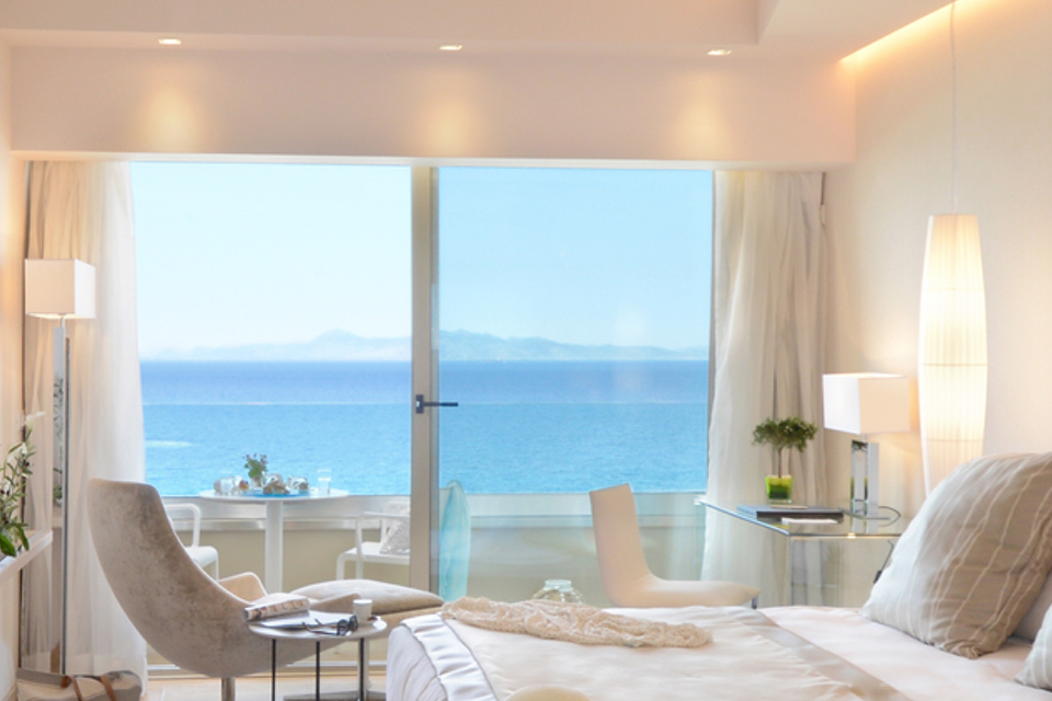 Premium Sea and Sky for Two